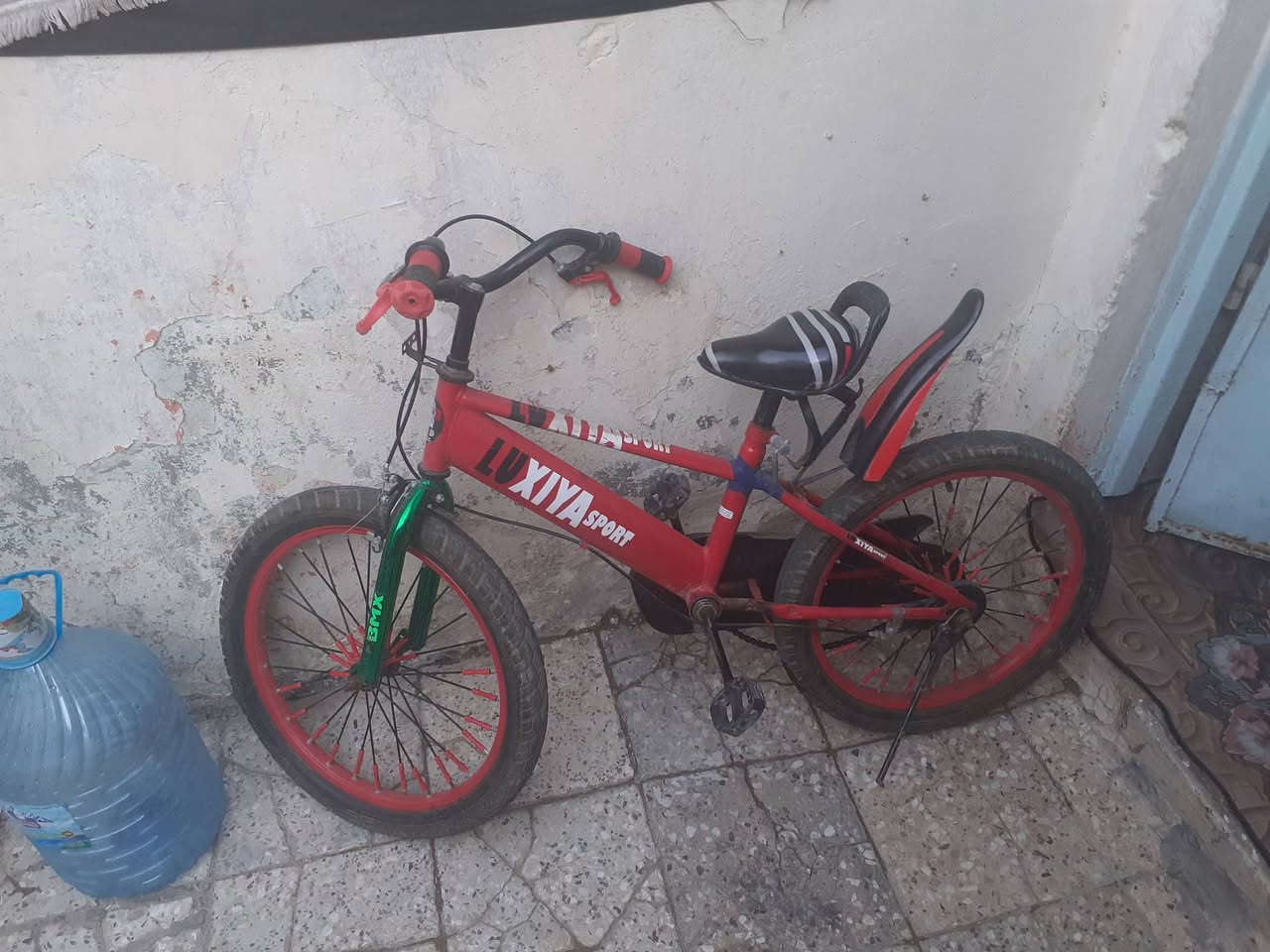 للبيع السعر ٣٠ نضيف


**إذا كنت صاحب هذا الإعلان وتريد حذفه لأي سبب، رجاءا أرسل رسالة إلى الدعم الفني**