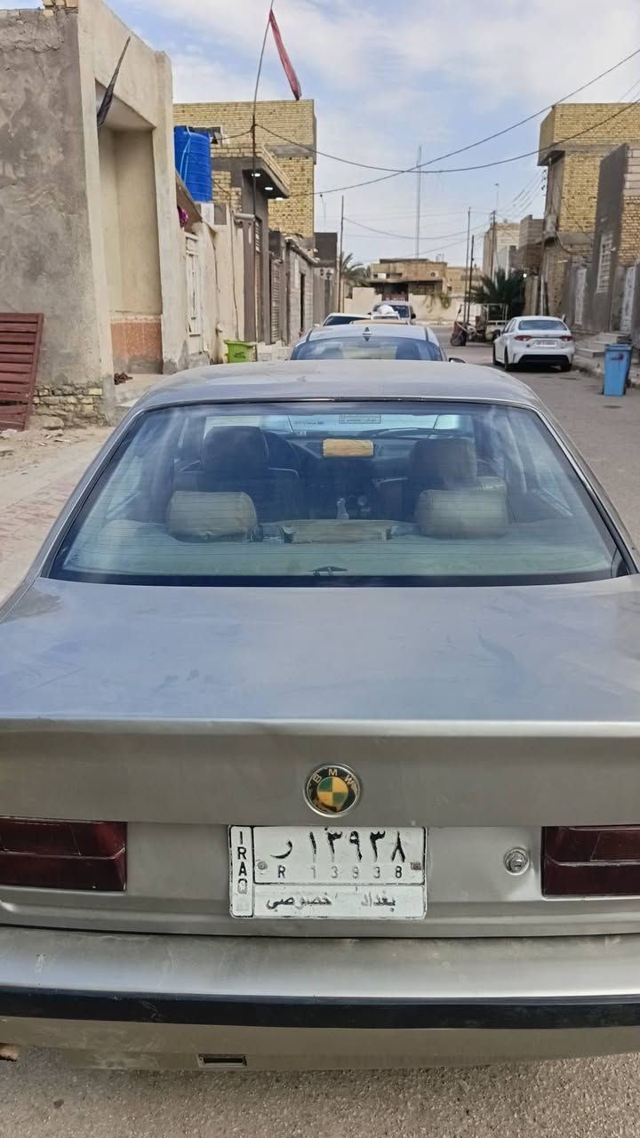 بيم للبيع حجم 525 محورمكينه ثنين ونص كرتون المكنه والكير شرط رقم السياره بغداد وبسم واحد من النجف صحبي ومشروع وطني سياره وسعره ٤٠ وبيه مجال للشراي *********** مكان سياره ناصريه المركز
