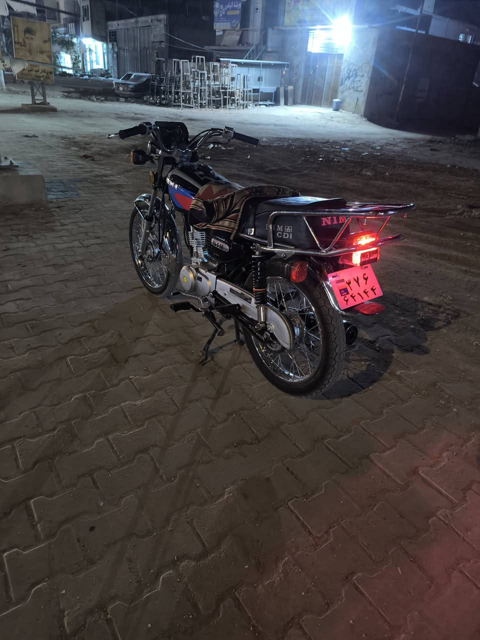 للبيع دراجه موديل 27 كفاله ستوه طالعه من معرض وراق مكان كربلاء سعر 650 رقمي ***********
