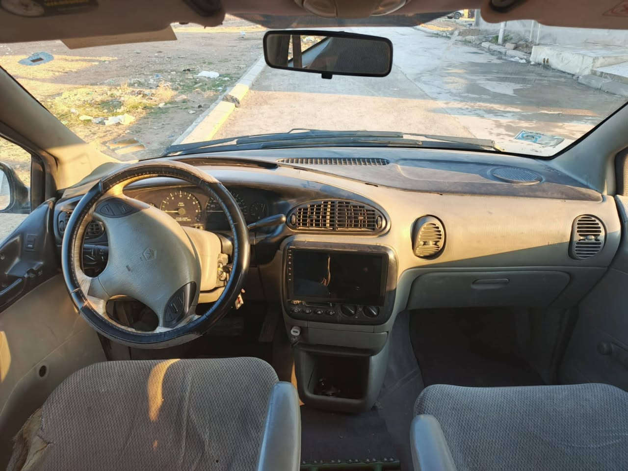 دوج كرفان موديل 97 
صاحبها الشرعي بالموصل
سنوية عظم 
السعر 47 وبي مجال رقم بي وتس اب ***********
