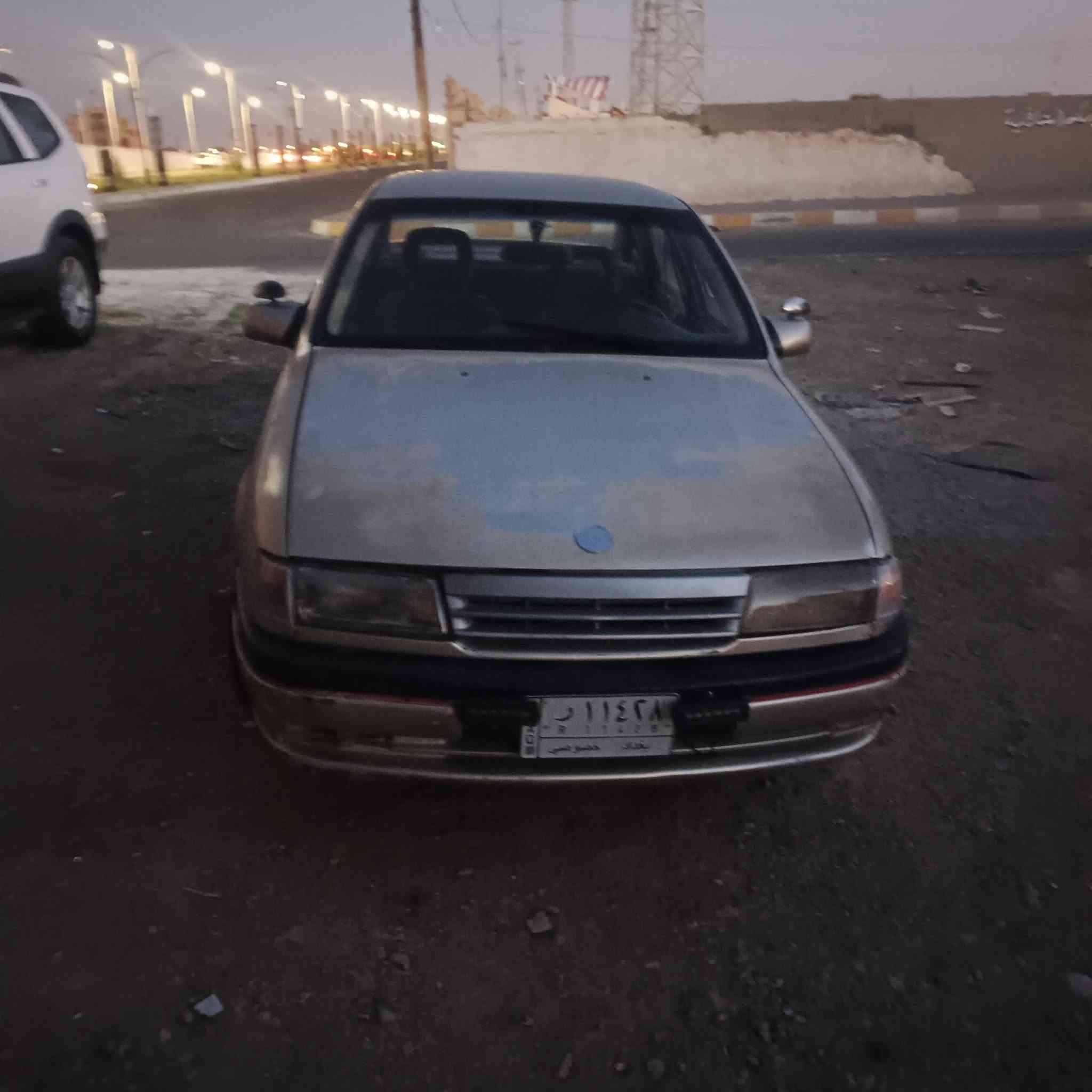 السلام عليكم اوبل فكتره موديل 1991 رقم بغداد مشروع وطني تحويل بتكريت السياره مابيها اي حادث فقط بيها جراد مكينه 16 مكاني تكريت مجسر الدله ملعب تكريت السعر 27 ورقه وبيها مجال للشراي الاتصال  ***********
