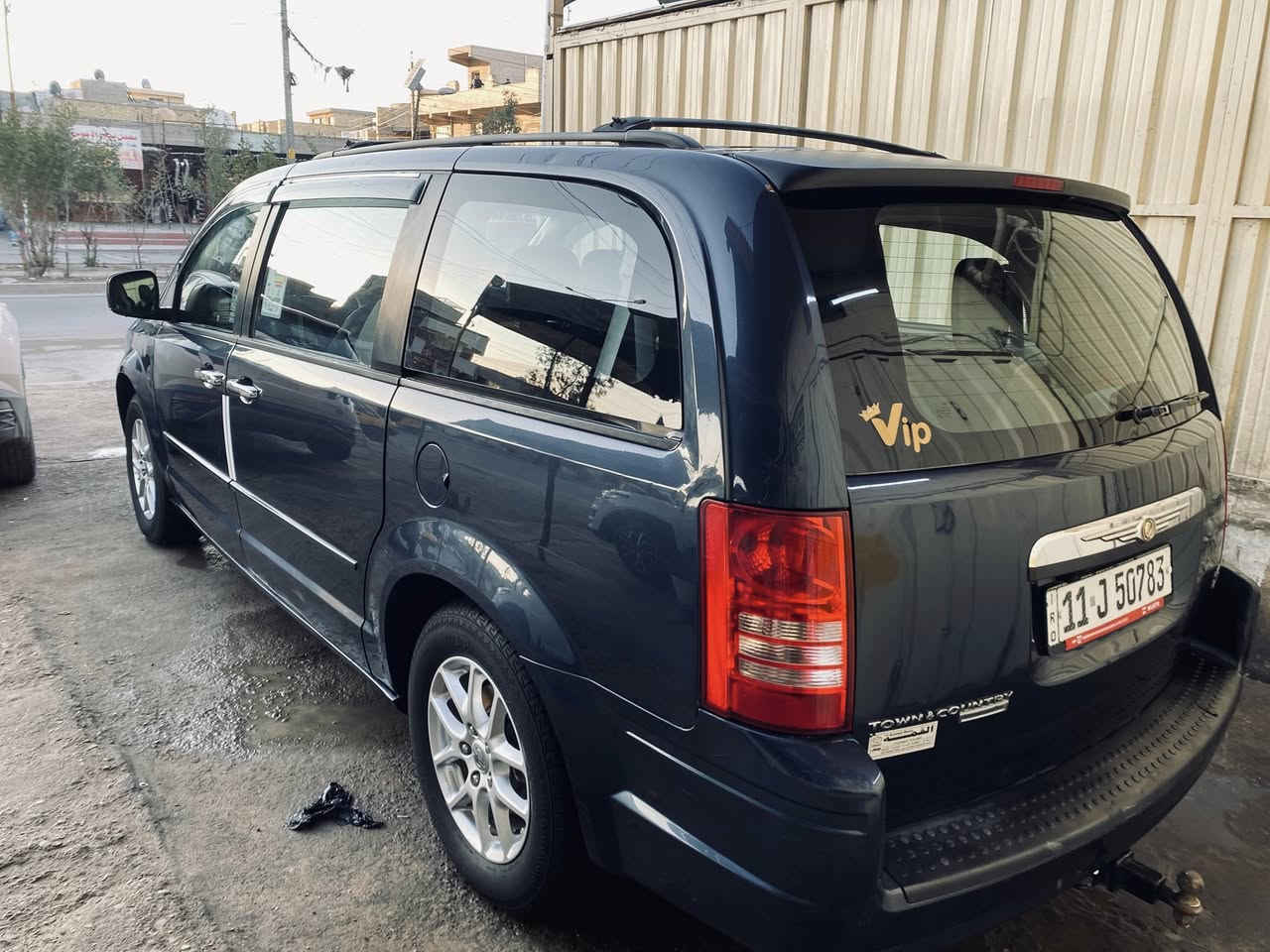 السلام عليكم
_ گرايسلر 2008 للبيع طابه كلين ماشية 160 بدون لاضربة ولاصبغ بس هنا صاير بيها صبغ جوة التريشة مال باب السائق أثر شخط بجم كبس رقم بغداد بسمي الجديد فول مواصفات للأخير 1/1 مكفولة مكينة وكير 3,300 صدر خلفي وأمامي كله جديد تخم تاير
بيبان والصندوك كهرباء 
بيها كشنات جلد اسود مال 2020 
وبيها ويالة مال باسفكا 2023 
والفجوج الحجم الكبير 2 بستم 
لايتات عدسات زرع نهار 
حساسات خلفية 
يدات ومري نيكل 
ومابيها اي نقص ومامتعوبة سيارة جديدة مكاني بغداد الحسينية للأستفسار: ***********
السعر : 130 وبيها مجال قليل
