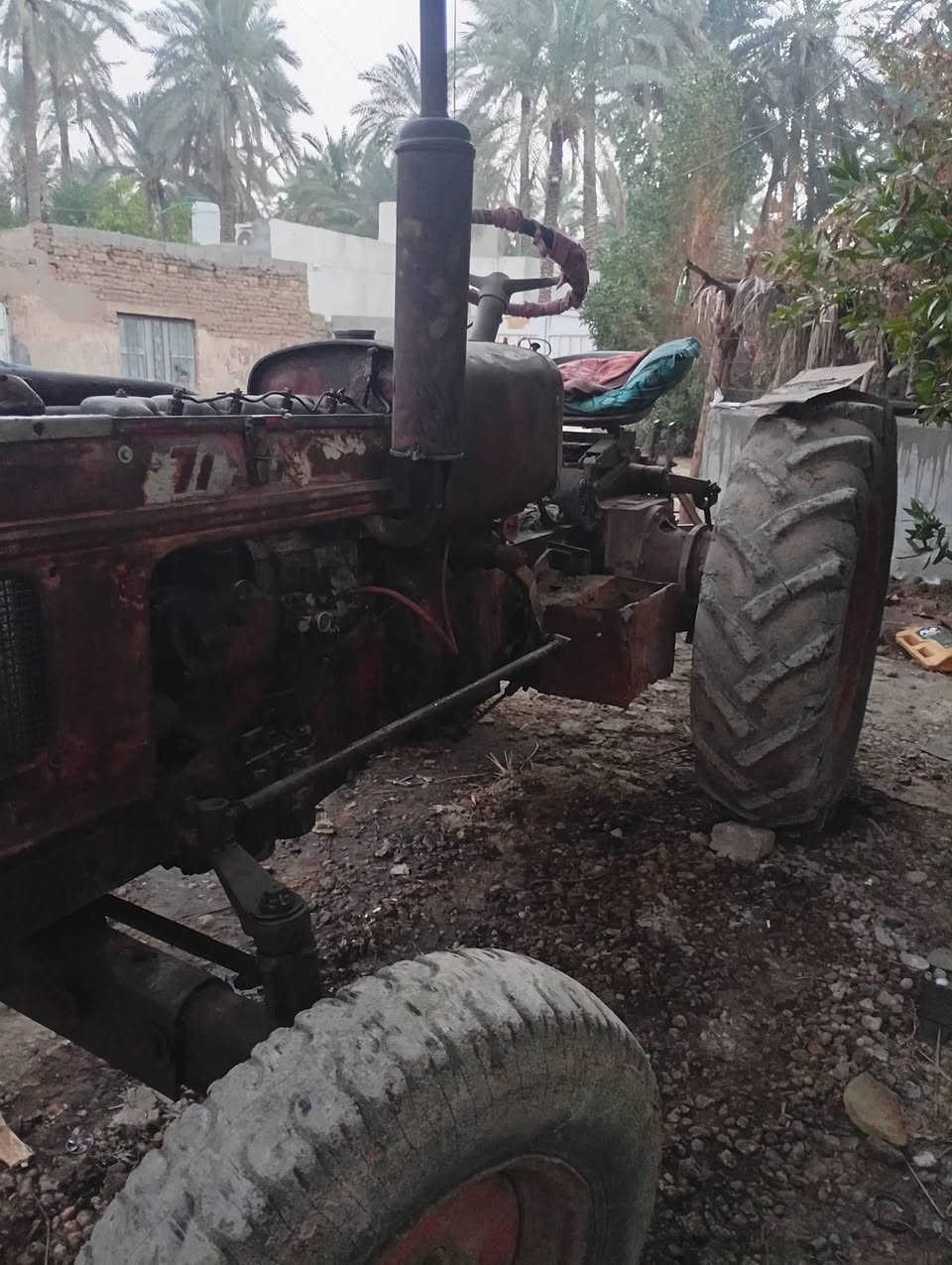 مكينه عنتر ٨٦ بدون كامله محرك كير جهاز رفع بم نكره سلف بريك بدون جاملغات مناسبه مليونين وربع مكانها بابل خيكان الغربي 
***********
***********
