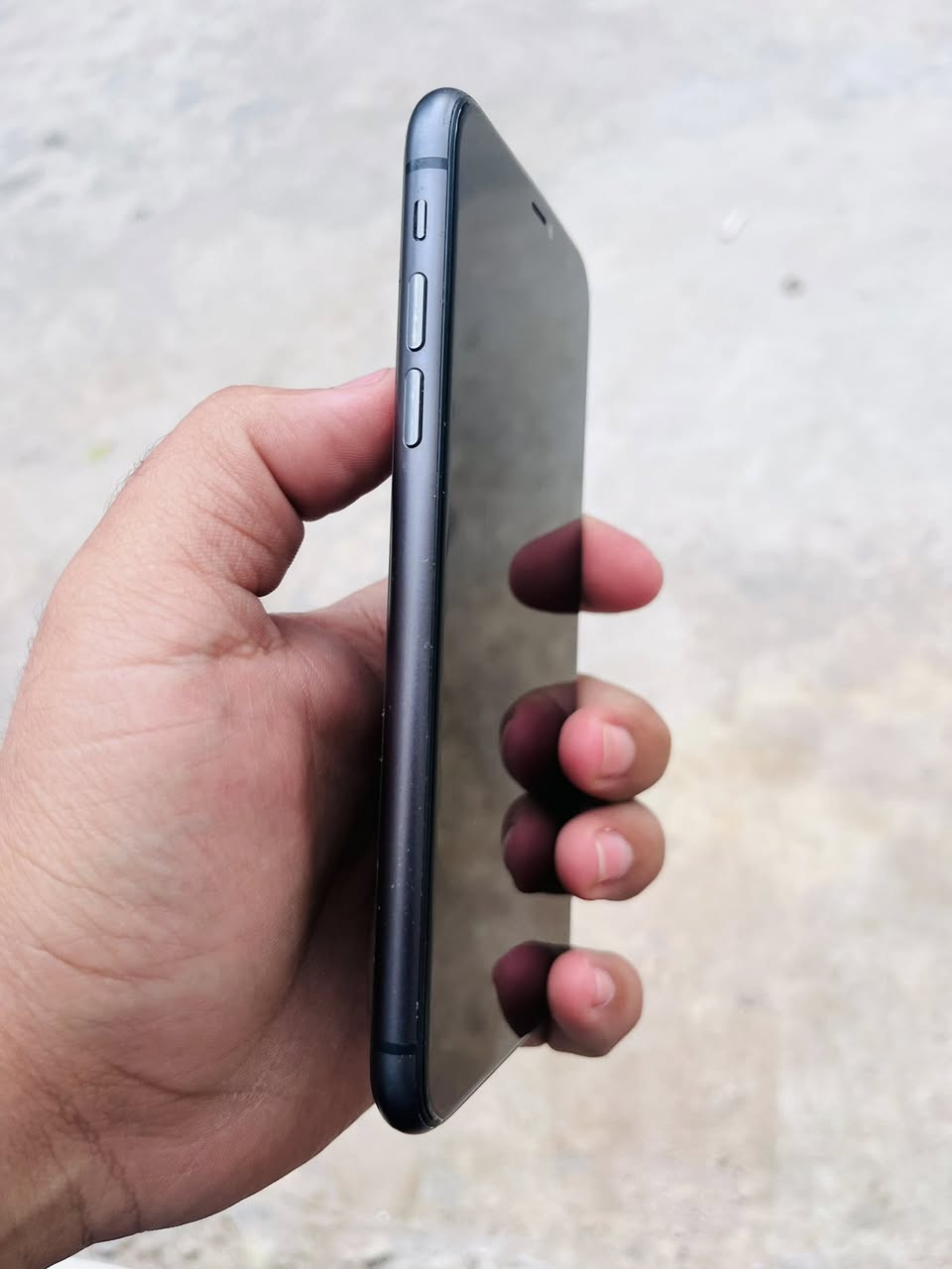 السلام عليكم متاح آيفون 11 ذاكرة 128 بطارية 70 نموذج M  مبدل فقط شاشه تفصيخ ملحقات كفرين +كيبل السعر ب170 مكاني ديالى بعقوبة ***********
