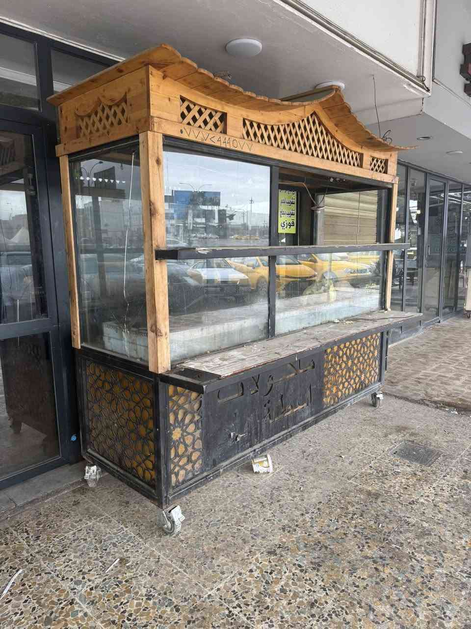 سلام عليكم عربانه للبيع  مأكولات سريعه قياس عرض 80 طول مترين نص هاد رقمي خابرني تدلل ***********
