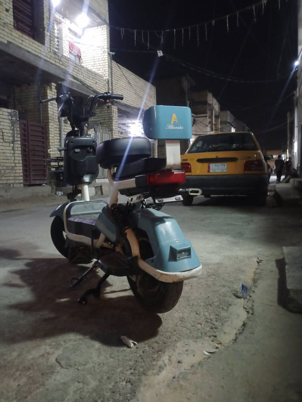 دراجه حجم 14للبيع بيها عطل واحد فقط تقبط 60 تنزل أبيعها على عطلها السعر 250 بيها مجال يجي ويها بصمه و مفتاح و اجوزه مالتها ماكو مكاني بغداد الخطيب شارع خولى فرع مكتب النسق للاستفسار ***********
