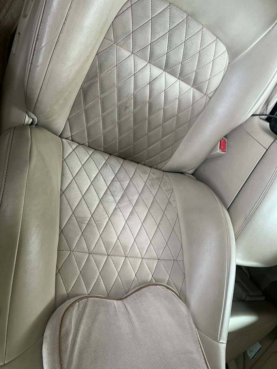 السلام عليكم سيارك للبيع
كراند تورن 
بلاك ادشن 
رقم بصرة 
مديل 2020
بيه صبغ كد شبر بالباب الورة 
بيه حادث بسيط من الخلف في الباب السفلي في الجانب الايسر صبغ ومعجون في الباب فقط وباقي البدي سليم محرك 8 سلندر ماشية 85 حقيقي 5 بصمات
مكان السيارة البصرة 
السعر 515بيه مجال 
للاستفسار تواصل معنا
***********
