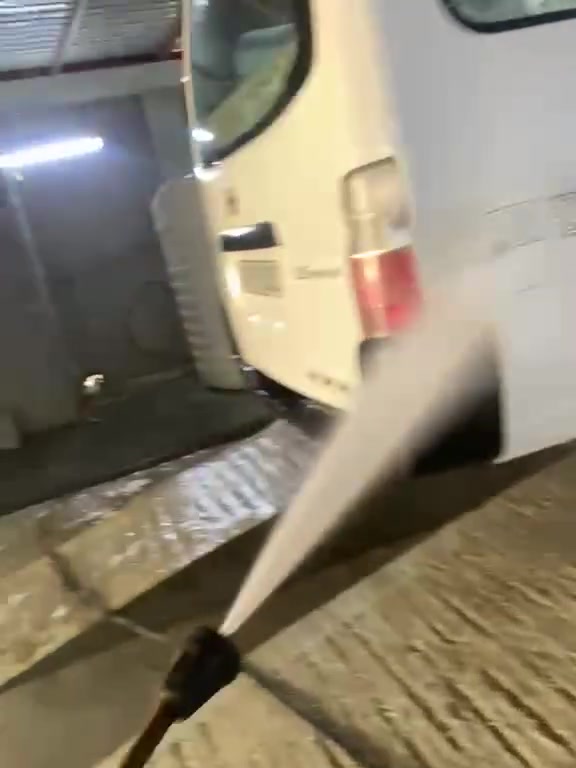 محطه غسل للبيع محطه جديده مستخدمه قليل سعر 15 مليون بيها مجال
***********
