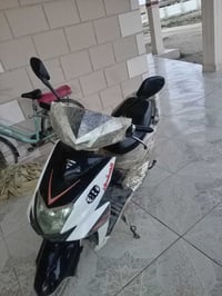 موطور شحن • سكن رمادي