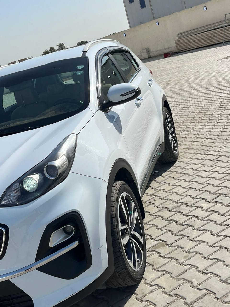 السلام عليكم للبيع سبورتج خليجي 2021 رقم اربيل الدولي
السياره فول مواصفات ماعدا البانوراما بصمه كشنات كهرباء
ماشيه 67سياره باسمي تحويل ثاني السعر (207$)
مكان السياره بغداد العامرية ***********
