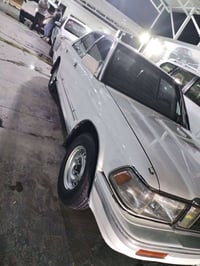 سيدان • موديل ١٩٩٠ • مكينة 5M