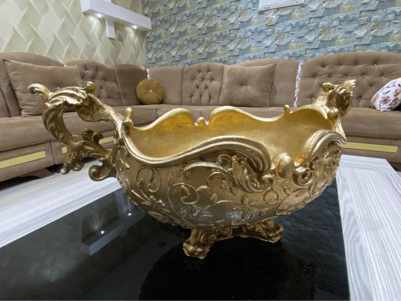 ‎Serving plate for sale
کاسەی چوکلێت بۆ فرۆشتن
وعاء مکسرات للبیع‎ أربيل, العراق


**إذا كنت صاحب هذا الإعلان وتريد حذفه لأي سبب، رجاءا أرسل رسالة إلى الدعم الفني**