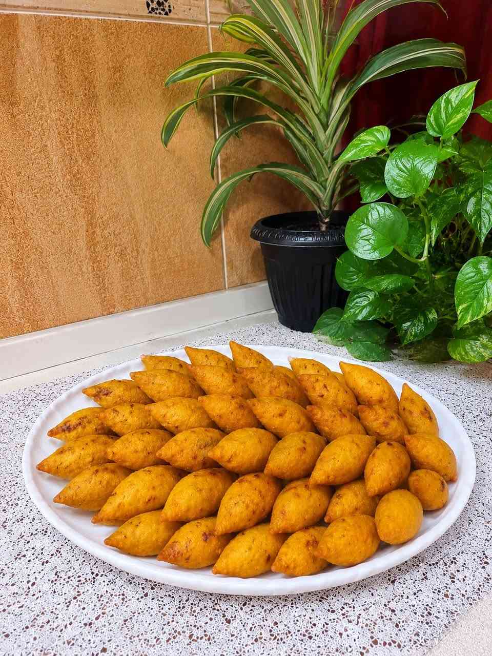 هاي شغلنا من الأكلات البيتية والحلويات 🤍

الأسعار المكتوبة موجودة على الصور، واللي ما بيها سعر اكتب تم بالتعليقات، ونبعثلكم السعر، أو راسلونا على البيج. 🌸


**إذا كنت صاحب هذا الإعلان وتريد حذفه لأي سبب، رجاءا أرسل رسالة إلى الدعم الفني**