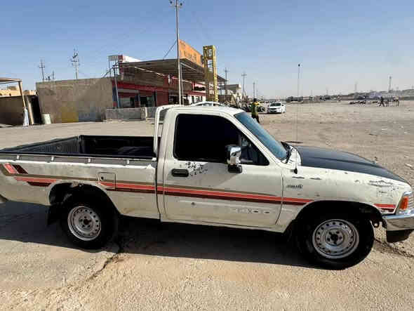 بيكم للبيع 
السعر 26 ورقه كير محرك شرط ولگشر شوف العين 

مكان تكريت 

***********
