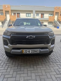 شوفر ليت كولورادو لون مميز رقم اربيل  موديل 2023 حادثها جاملغ فقط ونفس...