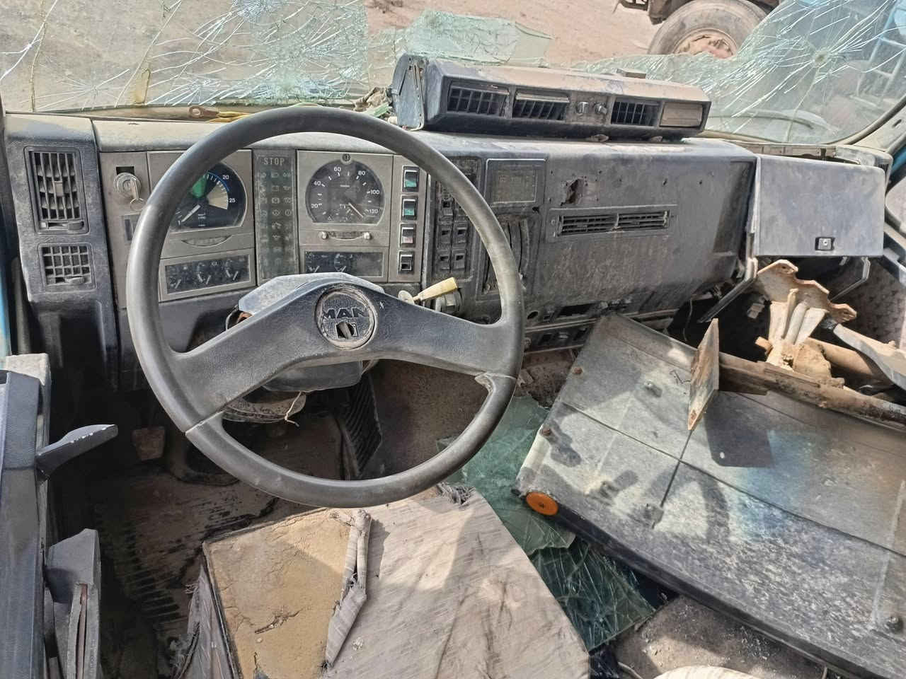 سلام عليكم قماره لبيع المانيه نظيفه لا صبق ولا ظربه جديده وكامله السعر مليونين وربع ‏‪***********‬‏ وانه مكلف بل نشر
