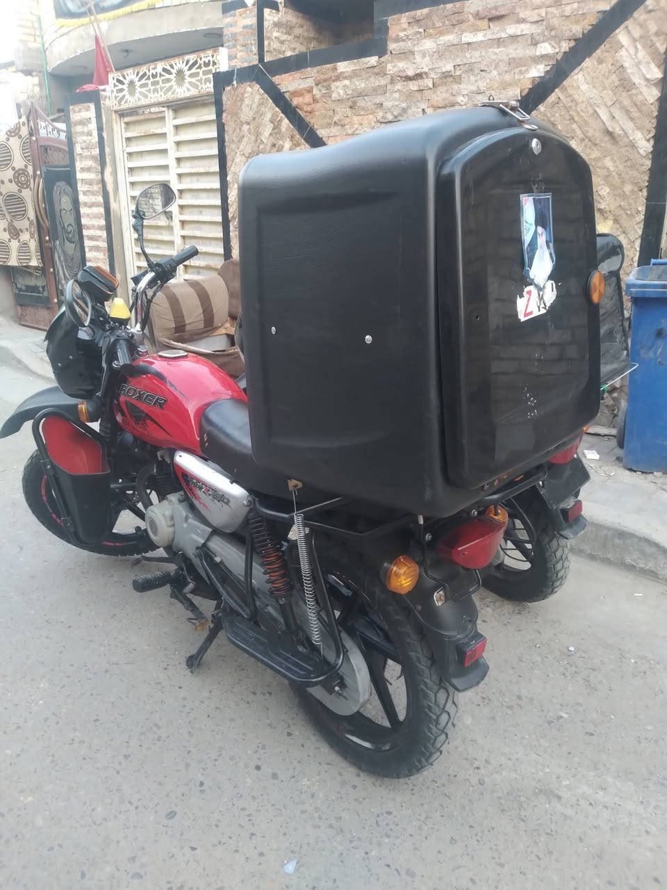 السلام عليكم بوكسرات 2 للبيع سنويات مكاني بغداد للاستفسار اتصال ***********
