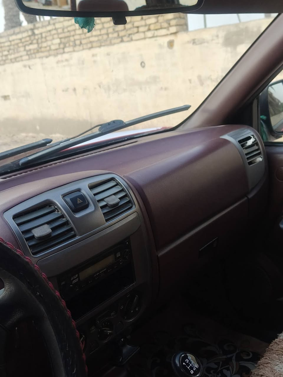 السلام عليكم سياره كريت ويل موديل 2013 قادسية بأسمي شرط التحويل مكفوله كفالة عامة كير ومكينه وحدادية وتدفئه وتبريد شرط الفحص السياره مامتعوبه بلادية ماشيه160 الف السعر والتفاصيل الاتصال على الرقم ***********
