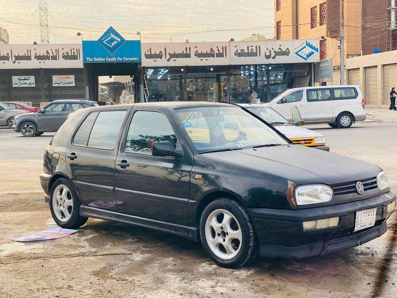 كولف 92 وارد يابان اصل
بيها صبغ قطع 
مكينة 2000كير اوتو كفاله 
تبريد تدفئه كهربائيات ع بلاد 
بيها سستم صوت بايونير دمام خلفي مسجل بلوتوث 
ويل 15 مميز تخم تاير جديييد 
غرفتها جديده حيل 
مازدات جدد وبيها عالي زنون نهااار 
سنويه ماساقطه تحويل ثاني يوم 
مكاني بغداد الدوره 
السعر 53 
الشراي يتصل بدون خاص 
***********
