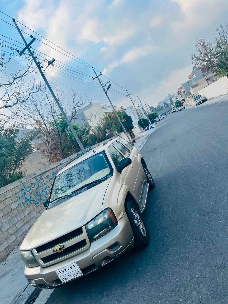 ((ترابلایزەر)) مۆدیل ٢٠٠٧ دەبل ئەکسل مەکینە سپی ٣ پارچەی هەیە بەحەستەم پێشی لای سەکەن گرتویەتی پشتو پێش تاهۆ نرخ80$ماجال شوێن هەولێر رەقەم ***********.   ***********

