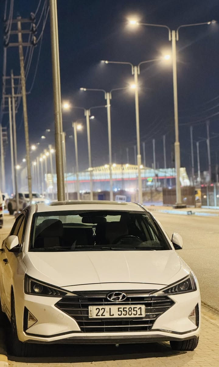 للبيع النترا هونداي
موديل 2020 
خليجي 
مكفوله 
رقم اربيل 
تبريد قطعتين 
فتحت سقف 
5 ويل كب 
المكان النجف الاشرف 
الاستفسار الاتصال على الرقم التالي 
***********
