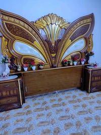 غرفة خشب عراقي • تكمه • نظيفه بدون ضرر