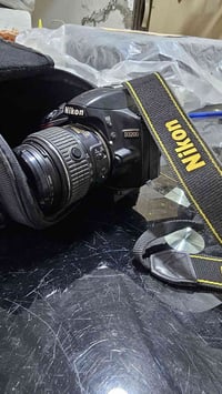 Nikon D3200 • بطارية • رام ١٦