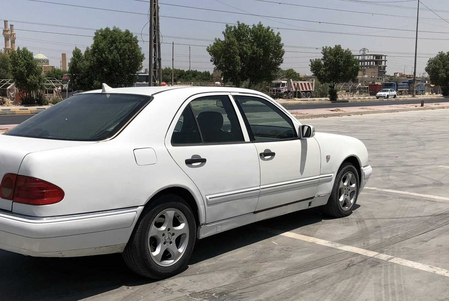 مرسيدس E230

محرك بلادي 4 سلندر

لا تنقيص ولا تبخير

غرفة جديدة

تبريد شغال

كهربائيات كلها شغاله

ريمونت

مصبوغة حزام

 حدادية 50 ‎%‎

السيارة احلى من الصور

رقم نجف باسمي

مكانه كوفة حي ميسان

سعرها 70 وبيها مجال قليل

اي استفسار ***********
