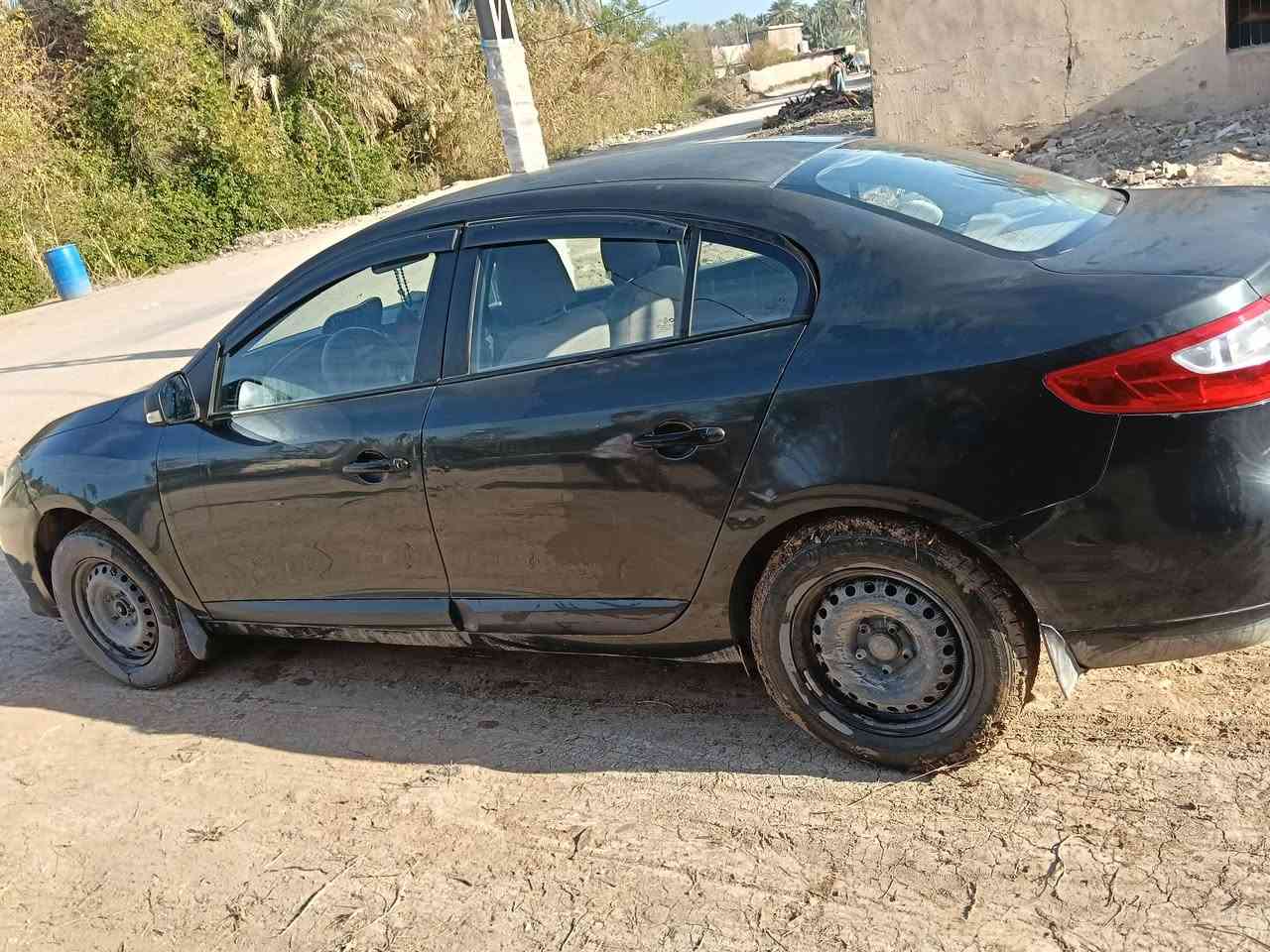 رينو فلوانس موديل 16 بيها قطعه جاملغ رقم بابل مكاني كربلاء سياره باسمي تحويل مباشر  مشروع وطني السعر 73 رقم ***********
