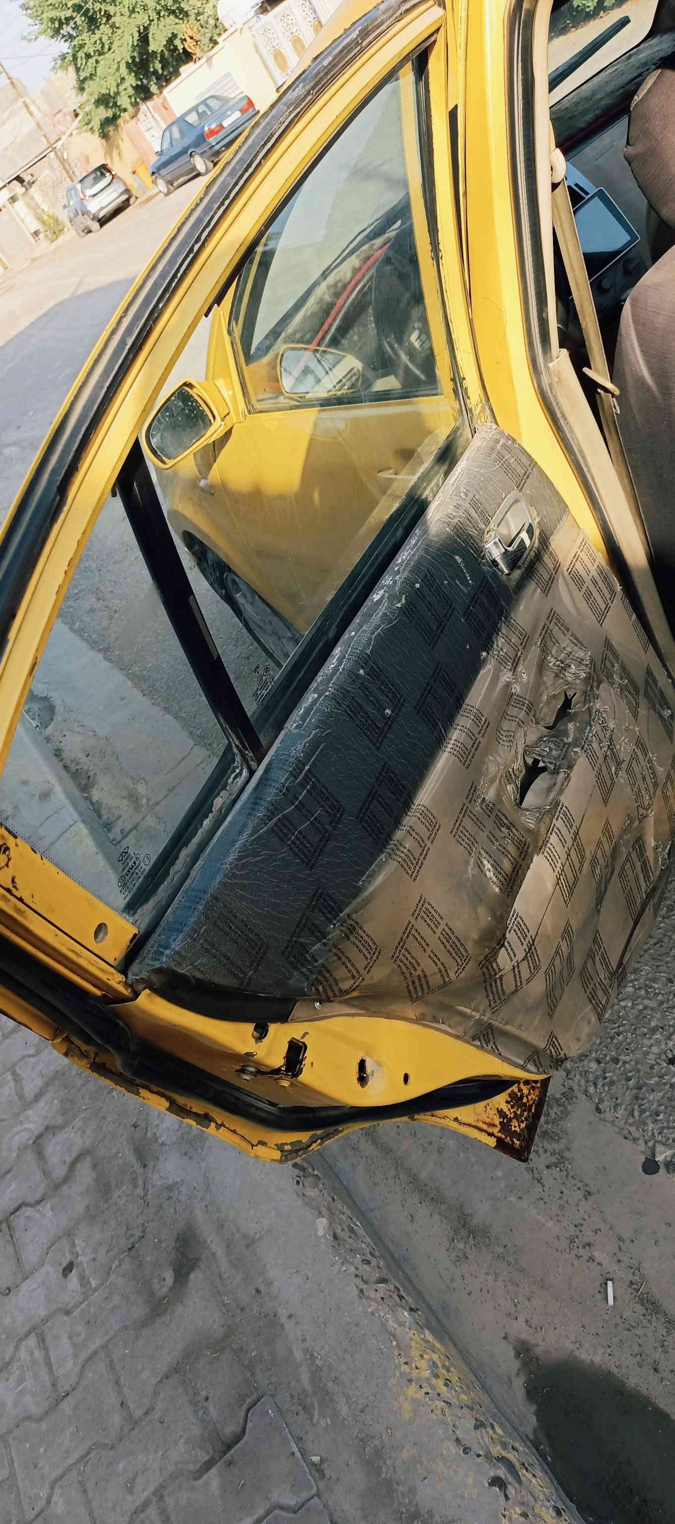 سلام عليكم شيري اي فايف مكينه وكير كامري ابو الجف 2000 مكفولات تبريد شغال  صدر امامي خلفي مكفول دوشمه جديده كهربايات كله شغاله تخم تاير جديد شاشه اندرويد شغاله الك يمي تحويل فقط رايده ب20 وبيها مجال شي قليل مكاني بغداد المدائن ‏‪***********‬‏
