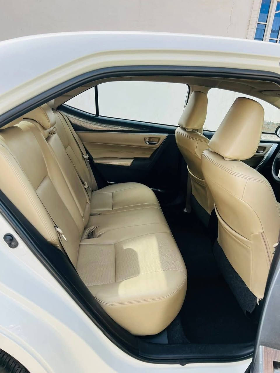 السلام عليكم كورلا موديل 2016 فول مواصفات فتحة مرايات شفط ترحيب بصمة ابواب تشغيل بصمة داخل عسلي حساسات امامي خلفي كفالة عامة مكينة 2000 رقم اربيل كامرات امامي خلفي تحويل ثاني يوم السيارة بسمي مكانهة واسط بالكوت وهاذة رقمي *********** وبي واتساب
