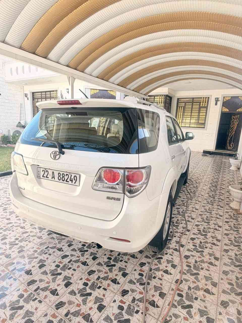 سلام عليكم تويوتا فورجنل سياره خير من الله سياره مكفوله من الصبغ فقط جزه من الدعامات محرك 4 سلندر تو ويل 7راكب تبريد 3 قطع رقم اربيل 
جديد السياره مابيها اي نقص  السعر 185 وبيها مجال العنوان صلاح الدين قضاء الدجيل 
رقم الهاتف ‭***********‬
