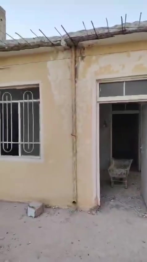 السلام عليكم اللي يحتاج هداد تفليش وتقشيط وحفر دفن حسب طلب الزبون كافه البناء والهدم  كور  فتحات سبالت فتحات مزاريب صاروخيه ساحبات فتحات مجاري تعليق كوسر كتر فتحه باب شباك***********) (***********
