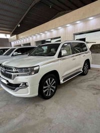 لاند كروز • ٢٠١٩ • ابريم اصلي