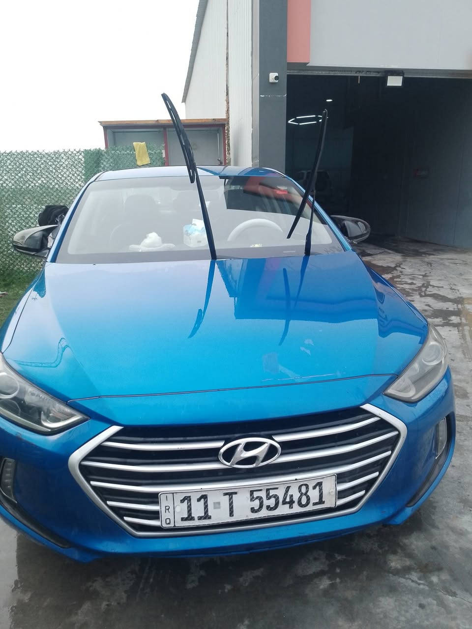 السلام عليكم الانترا 2017 امريكي للبيع كامل مواصفات عد فتحه سقف گير ATمحرك 2000 دوش مكفولات سيارة تخم تاير جديد ادامة كامله سيارة ماشيه 117m    السعر 125 وبيه مجال صور سونار كدامك وبيه طخه هلال ايمن شبر ممصلحه كدامك 
***********
