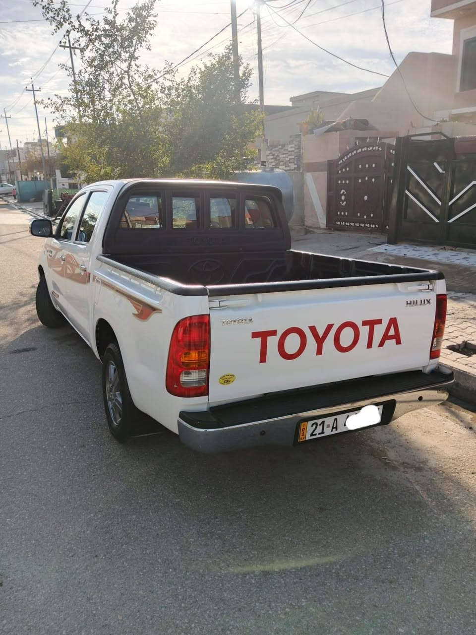 تيوتا هايلوكس دبل قماره 2010 محرك وتبريد شركه مامفتوح السعر 175 العنوان كركوك رقم الهاتف ***********
