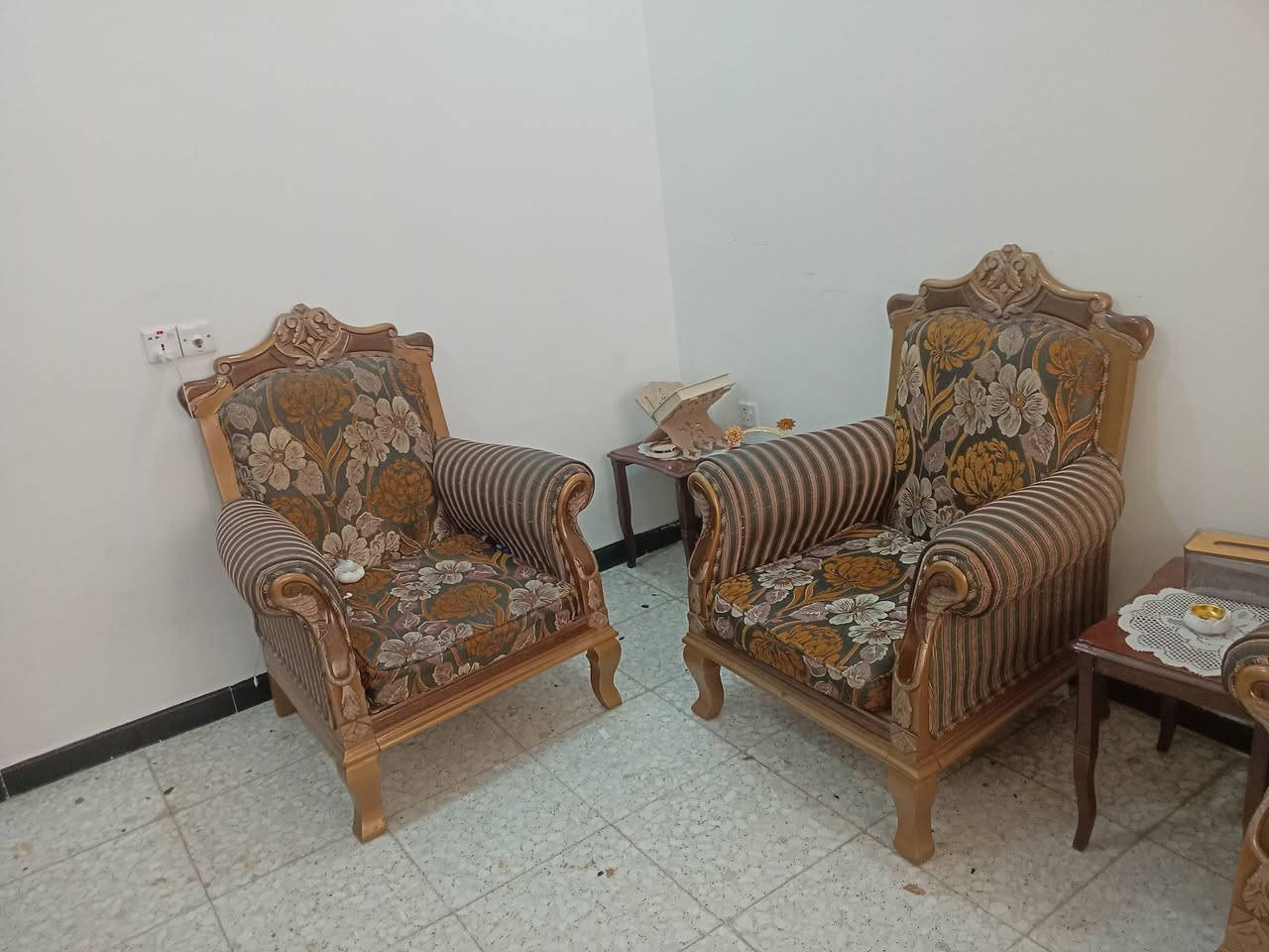 السلام عليكم تخم للبيع مع طبلاته. ب250الف العنوان بغداد.  عشر مقاعد


**إذا كنت صاحب هذا الإعلان وتريد حذفه لأي سبب، رجاءا أرسل رسالة إلى الدعم الفني**