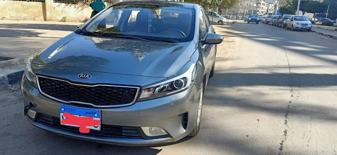 كيا سيراتو
موديل 2017 
اول مالك من الزيرو 
وكيل 
رخصه 27
عداد 352
فئه أولي 
مرور شبرا الخيمه 
معاينه شبرا الخيمه 
رشه بالكامل من خدوش اظافر الكلاب ف الكبوت و الشنطه 
 معاد سقف زيرو 
زيرو دواخل
مكنه فوق الممتاز 
فتيس 100%100
صالون ممتاز 
جاهز للكشف ف التوكيل


**إذا كنت صاحب هذا الإعلان وتريد حذفه لأي سبب، رجاءا أرسل رسالة إلى الدعم الفني**