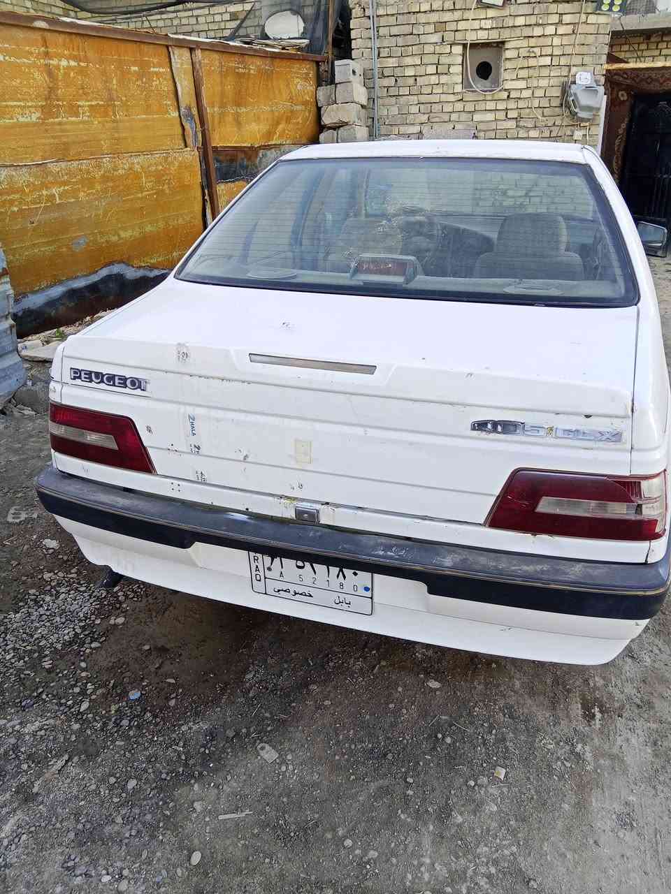 بيجو 405GLXموديل 2010
كيرومكينه مكفولات تدفئه تبريدشغال 
صدرامامي وخلفي جديد 
السعر 28
مكاني بغداد الدورة 
***********
