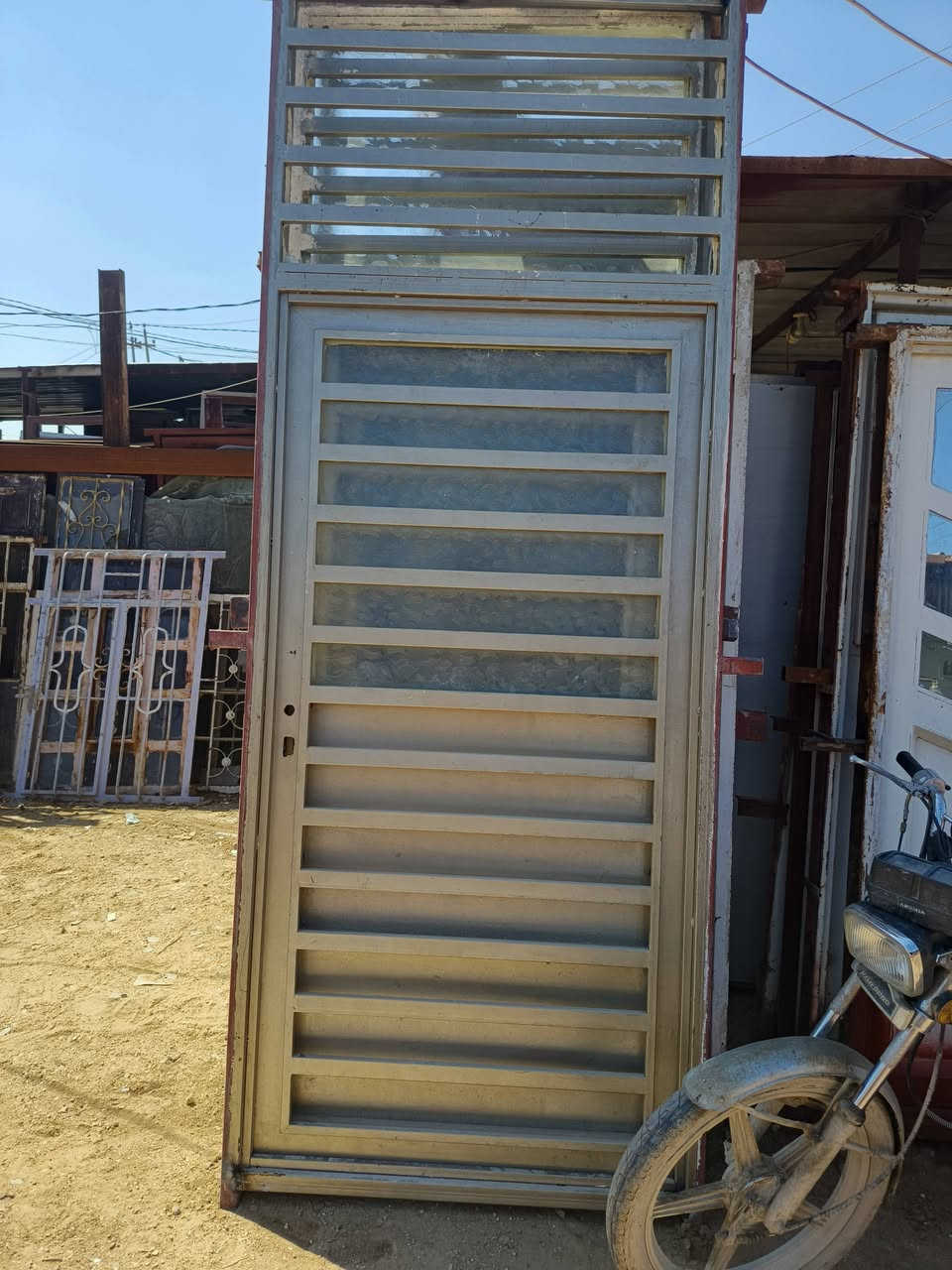 السلام عليكم  بيبنان للبيع باب جنح عرضه ٣ورتفاعه ٢٨٠  وباب متر في ٢٨٠ وباب طلاكه وربع وشبابك واحد عرضه ٣ ورتفاعه ١٨٠ واحد مترين ونص ورتفاعه ١٨٠  مكاني كربلاء


**إذا كنت صاحب هذا الإعلان وتريد حذفه لأي سبب، رجاءا أرسل رسالة إلى الدعم الفني**