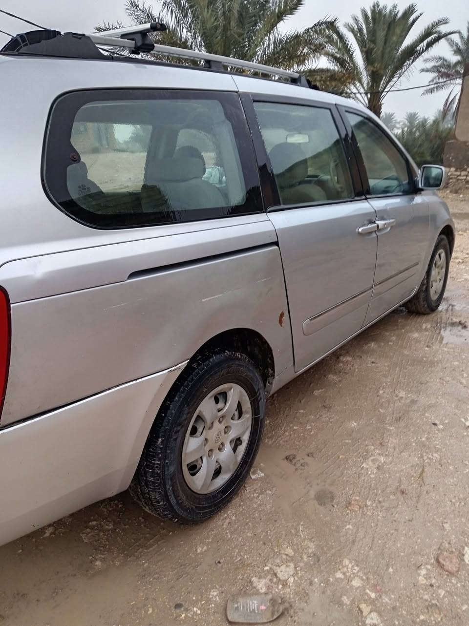 سيدونا ٢٠٠٦ محرك كير كهربائيات تبريد كله خير من الله ضربه چاملق الخلفي ماعابره   ودوسة جهة السائق مصلح تكم قمارة كله مكفول سنوية لل٢٠٢٧ مكان السيارة الرميثة *********** السعر ١٠٧$ وبيها مجال
