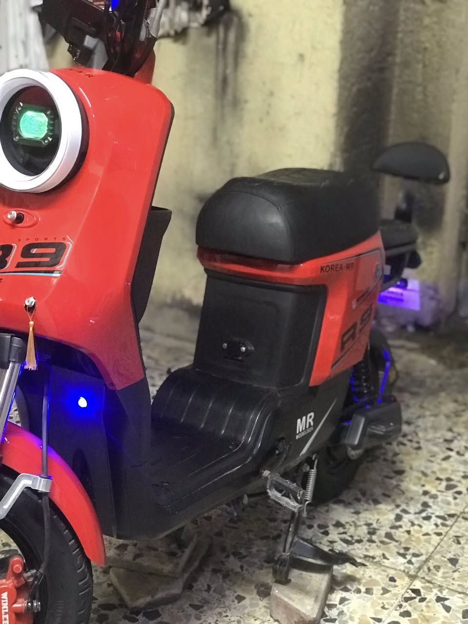 دراجة r9 نظيفة خمس بطاريات جدد كلشي شغال مــن الكهربائيات وياه سله والشاحنه الاصلية وسويج 2 وبصمه 2 وكارت 1 والسعر 400 وبيها مجال حك الجيه والعنوان البصرة الكزيزه


**إذا كنت صاحب هذا الإعلان وتريد حذفه لأي سبب، رجاءا أرسل رسالة إلى الدعم الفني**