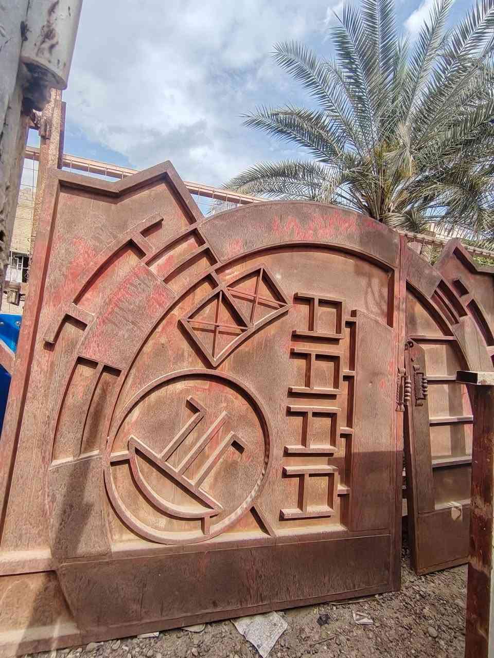 معمل القمه الحديد( اختيارك الأفضل)  أبواب +شبابيج +محجرات +شيلمان +جام خانه +بواب خشب بسعار مناسبه +كافه انواع الحديد جديد ومستعمل +حداده تفصال خارج وداخل شغل فول
بادره جياد السلامي
رقم هاتف ***********
موقع الدجيل محيط قرب بازيخانه
اسعار خياليه
