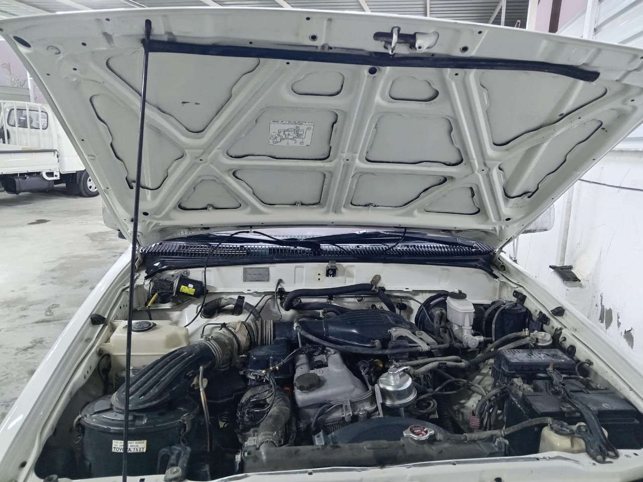 السلام عليكم بيكم تيوتا 2001رقم بغداد الماني شرط تحويل سنويه 29محرك كير اكسل جدد تخم تاير جديد كهربياتها كلها شغاله تبريد ثلج ويه السويج السياره مكفوله لاضربه ولاصبع كلش نضيفه وجاهزه ترايك وين مجان السعر 95وبيه مجال لطيبين مكاني واسط الصويره ***********
