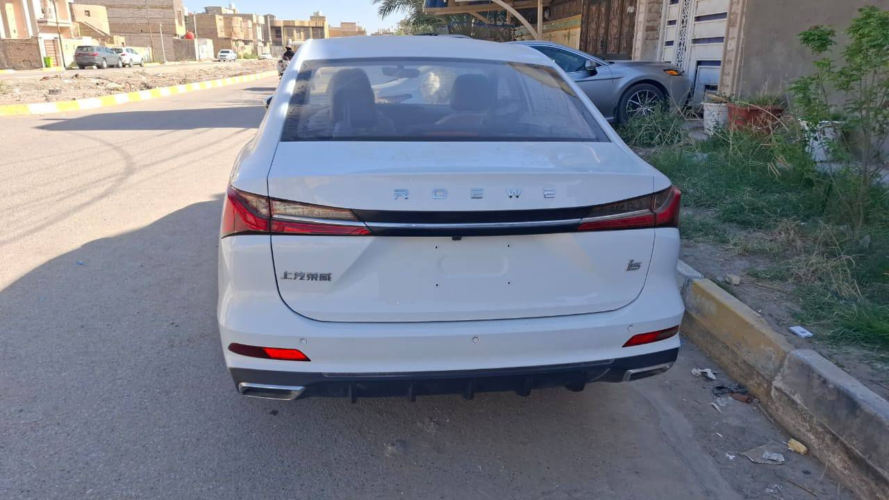 MG Roewe 2025
للبيع ام جي روي موديل 2025
زيرو (صفر كيلو متر )
مواصفات خير من الله
كشنات جلد
بصمة
لايت ترحيبي ديجيتال
انارة خلفيه ليد
شاشة دجيتال
3 وضعيات قيادة
Sport -normal -Eco
هاندبريك بصمة
Start - stop
منحدرات
حتى تصحيح ستير عند تشغيل
شاشة تدعم car play  و اندرويد
كشنات جلد
تبريد قطعتين
سقف سلايد
مكان السيارة ذي قار سوق الشيوخ
‏‪***********‬‏
