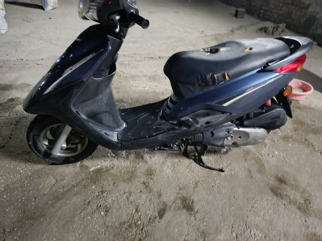 السلام عليكم درجة لكزز بغبغاء نوبل سكليتر خطين مكينه مكفوله كهربائيات كلها ششغاله دراجه مال رمبه السعر ٩٥٠ وبيها مجال مكاني بغداد الشعله ***********
