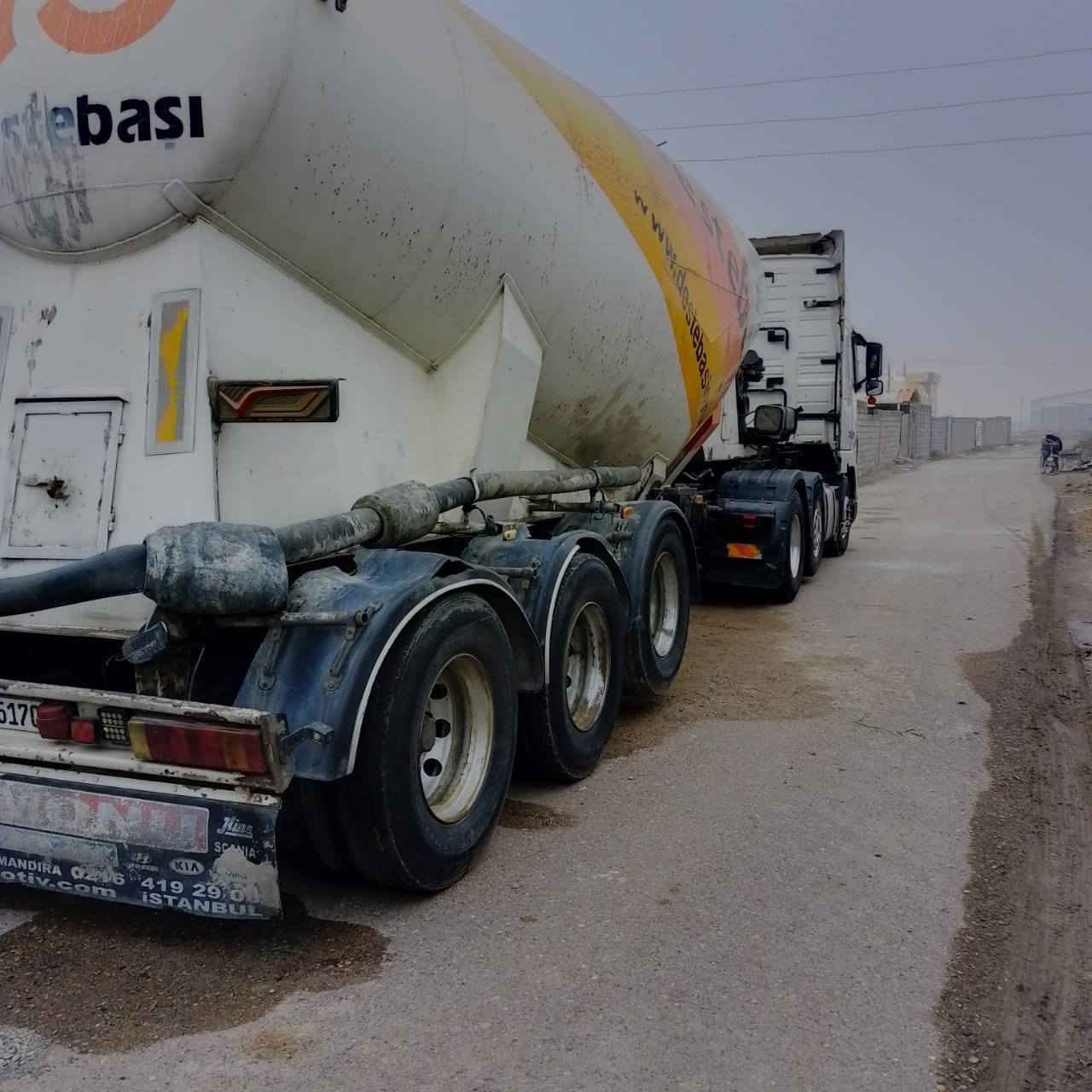 فالفو.٢٠٠٢.رقم.حديث.بطل.ثلاث.دناكير.يشيل.٤١
طن.معرض.المدائن.***********
