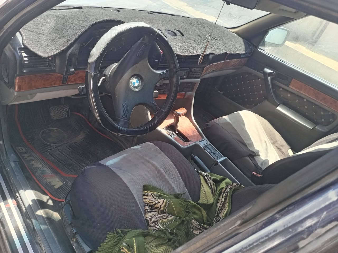 بيم للبيع رقم نينوى سنويه خضره كابون بانزين السعر ١٢ رقم الهاتف ***********
