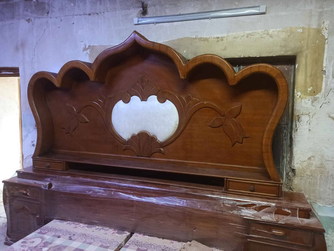 غرفه صاج بورمي شغل ثكيل تسكام. نضيفه كل ضرر. مابيها. ***********واتساب المكان بابل الثوره ترهم مراوس هم حلة, بابل
