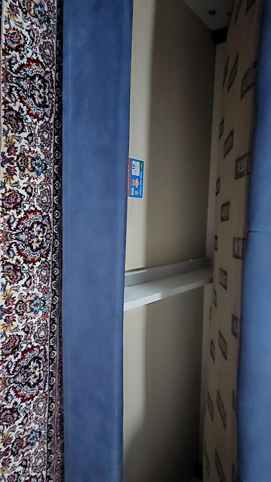 سلام عليكم 
تخم تركي ماركه هيكل حديد مخزن وسرير السعر ٤٥٠ الف للتواصل *********** Åtorp, T
